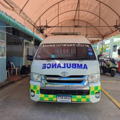 สติ๊กเกอร์ติดรถตู้